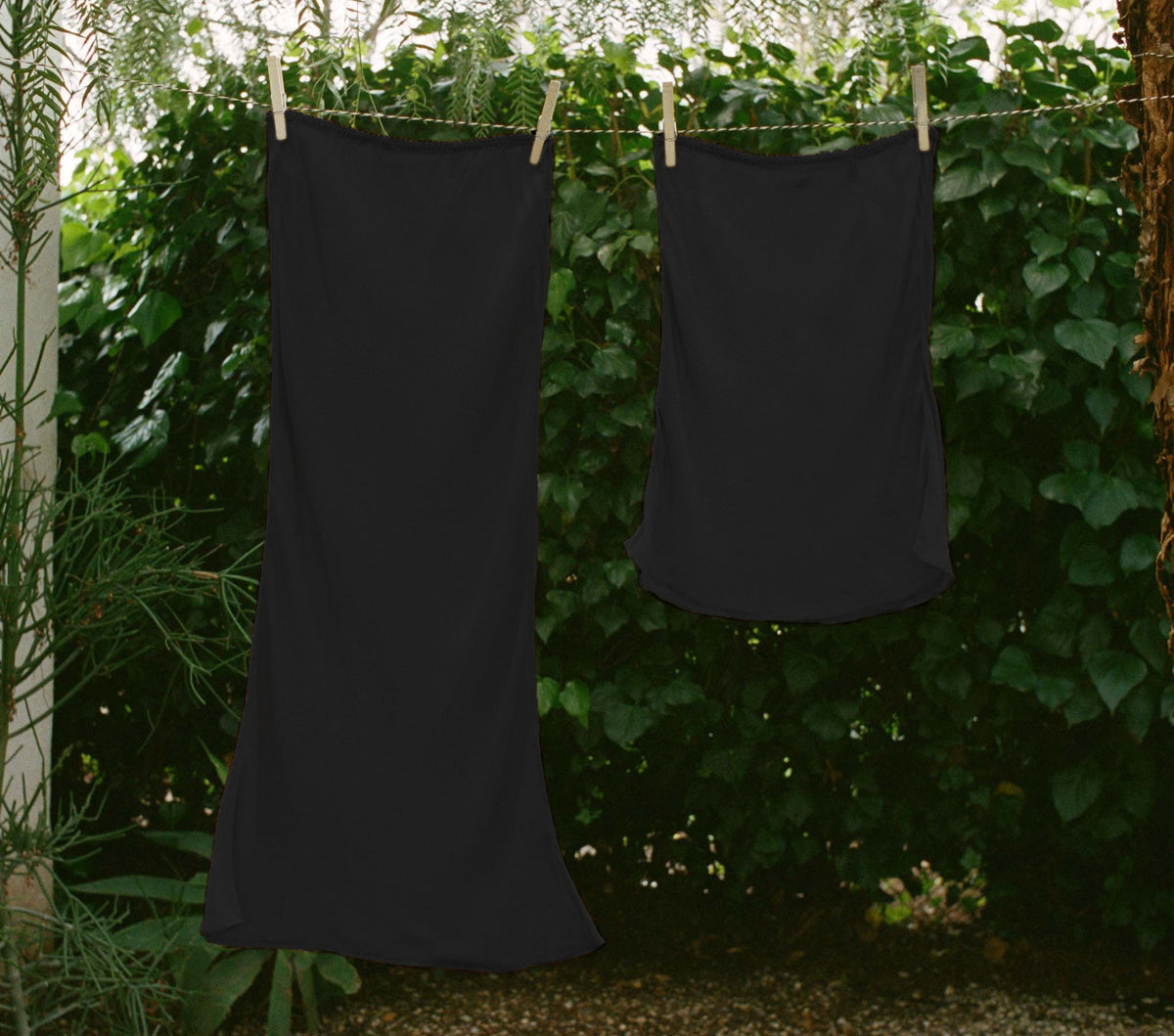 LONG SKIRT SLIP -- BLACK | CORE