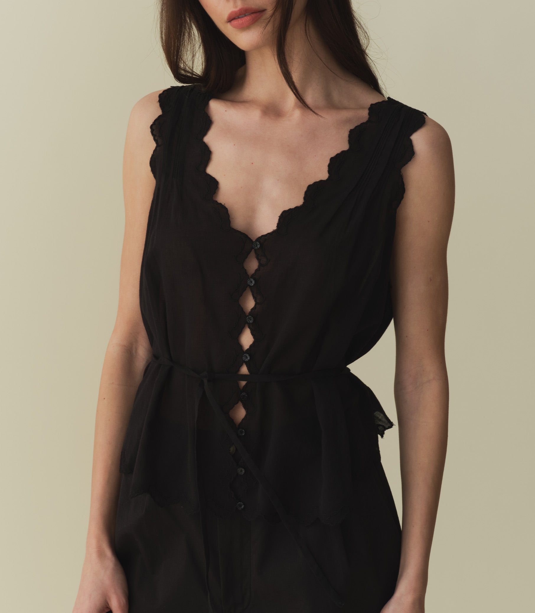 ALDORA TOP -- BLACK | SPRING 24