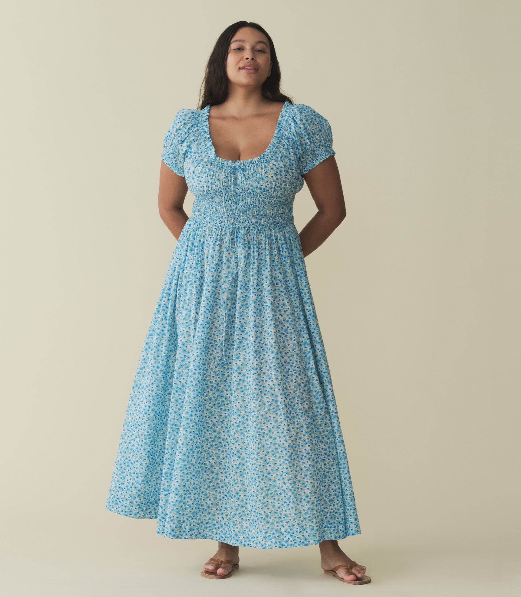 ASHLYNN DRESS -- BLEU DAISY FIELDS | SPRING 24