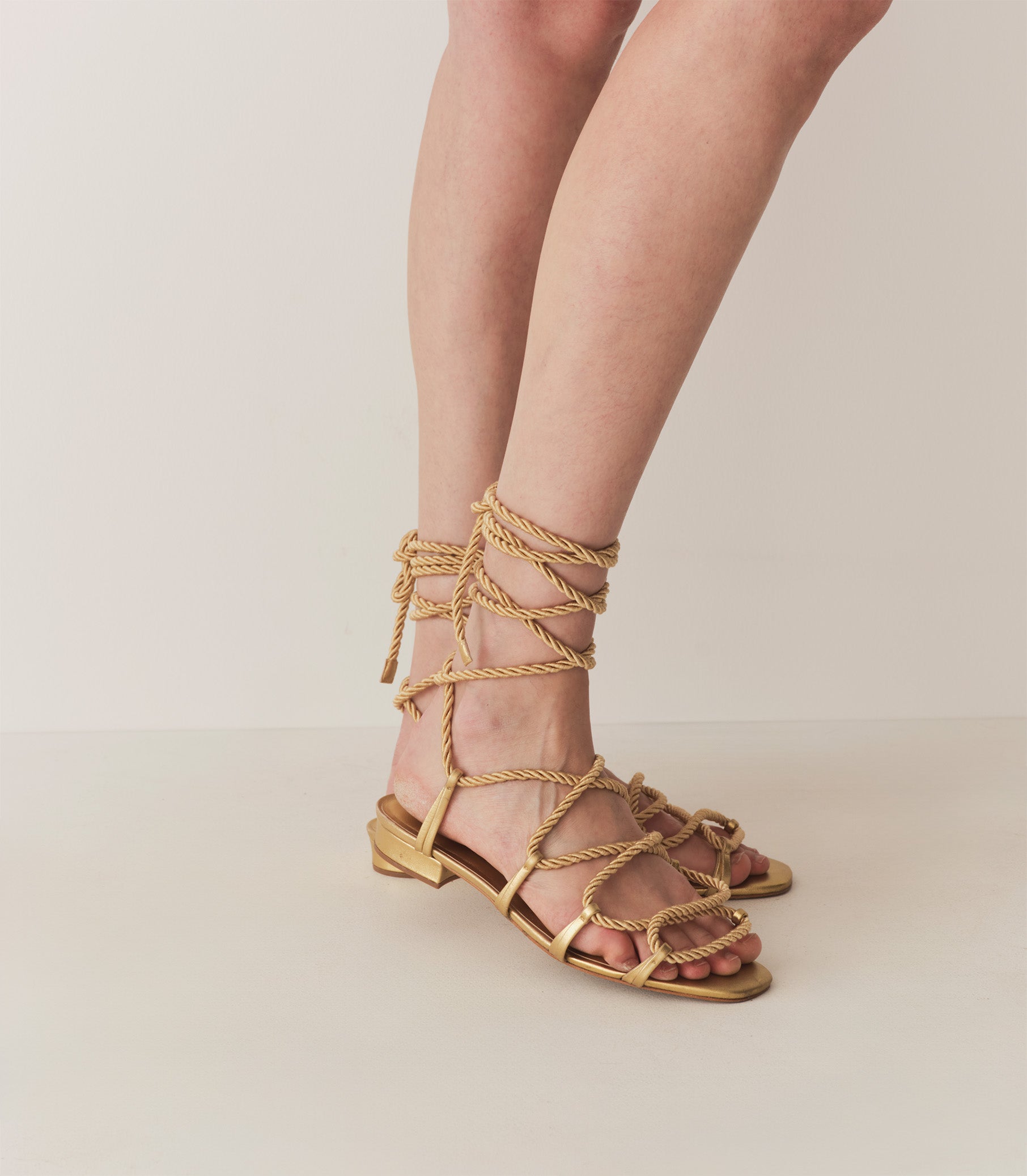 CASTILLE GLADIATOR SANDAL -- GOLD METALLIC | SUMMER 24