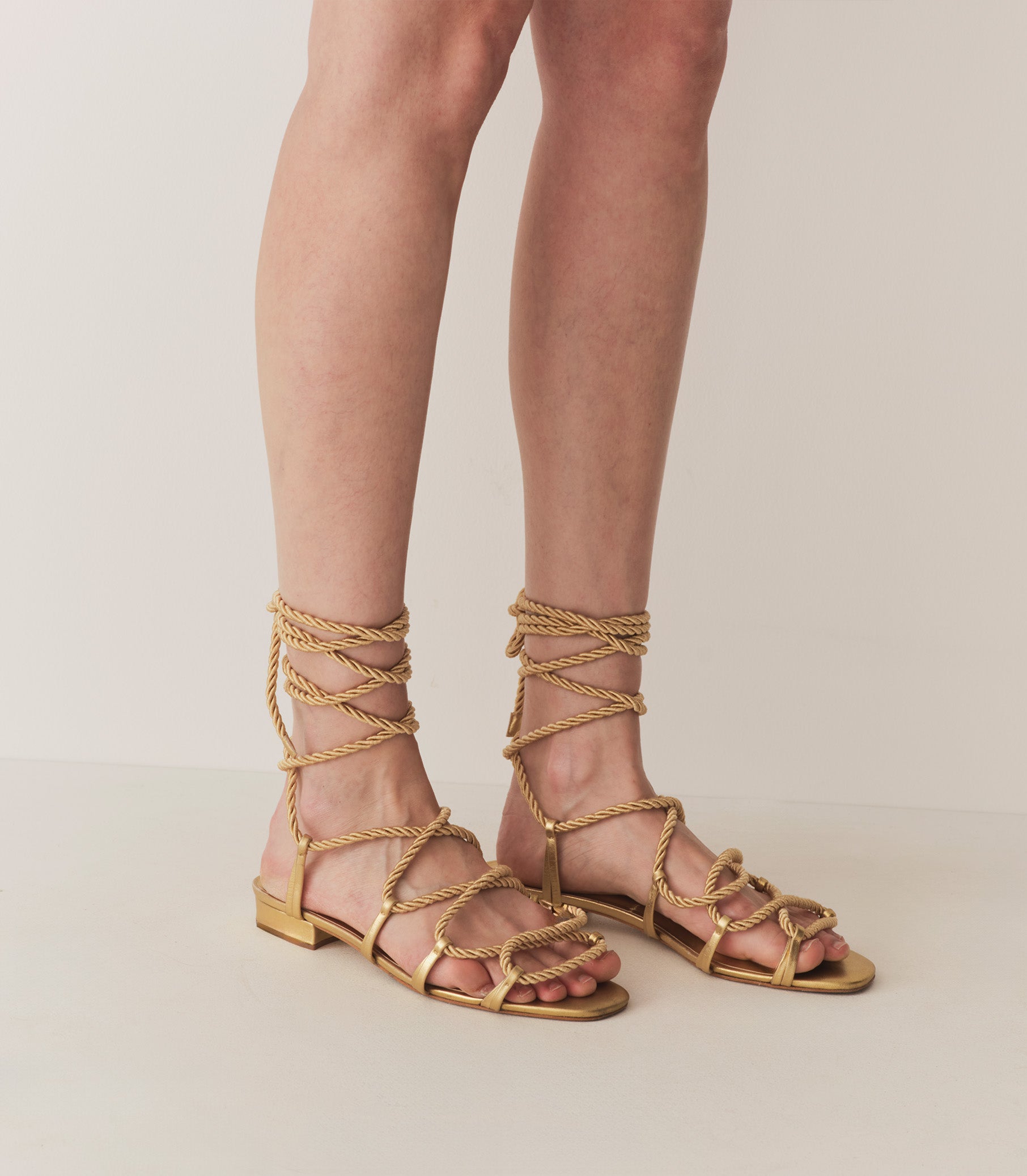 CASTILLE GLADIATOR SANDAL -- GOLD METALLIC | SUMMER 24