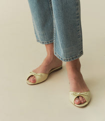 RAPALLO SLIDE -- LEMON CHIFFON NAPPA | SPRING 24