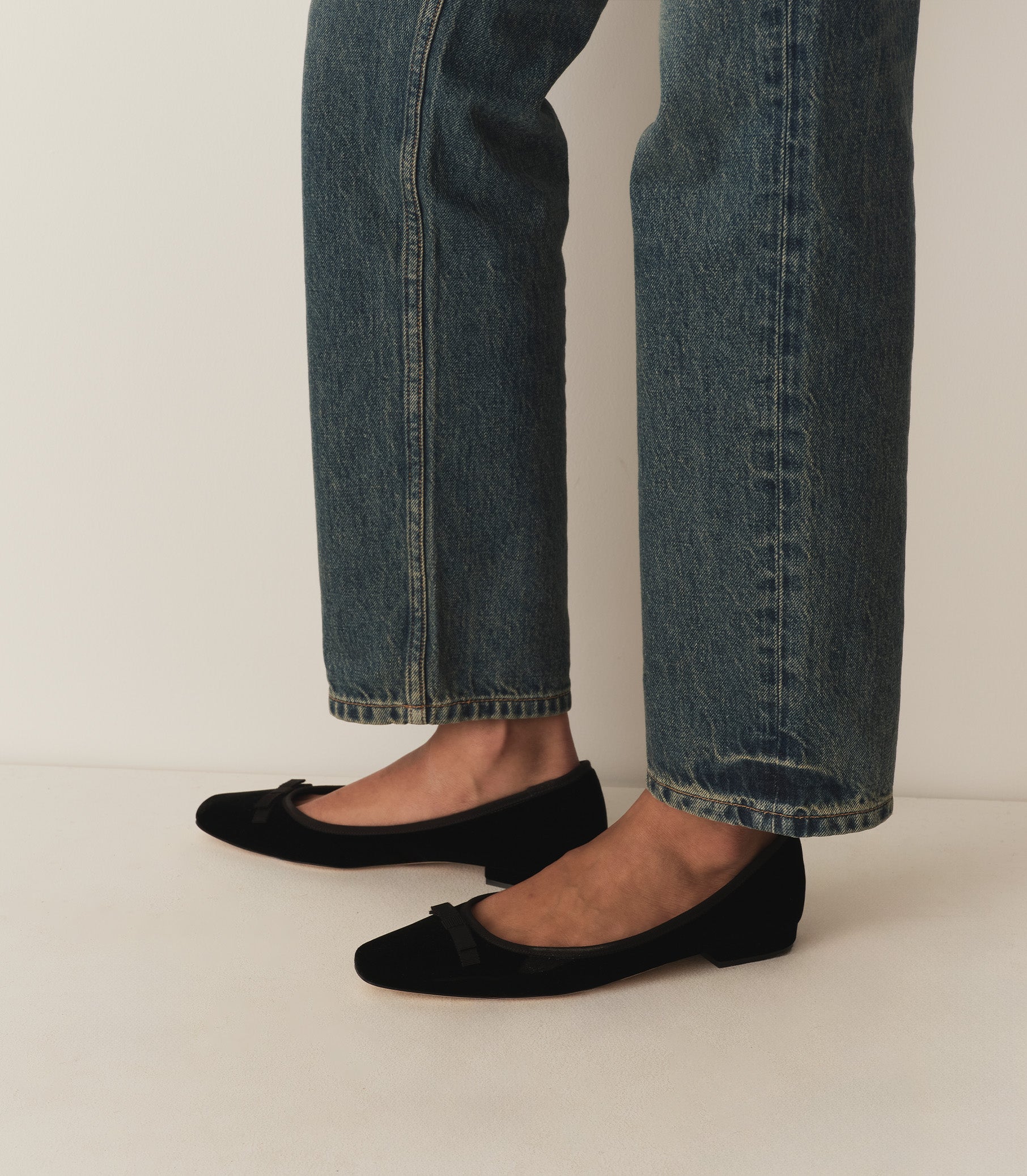 ODETTE BALLET FLAT -- BLACK VELVET | FALL 24